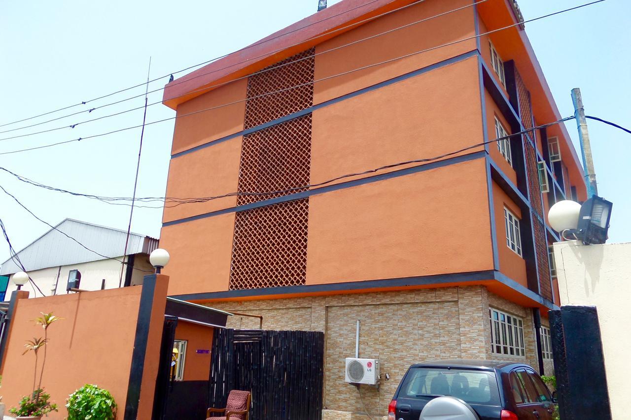 Apollo Hotel Lagos Esterno foto