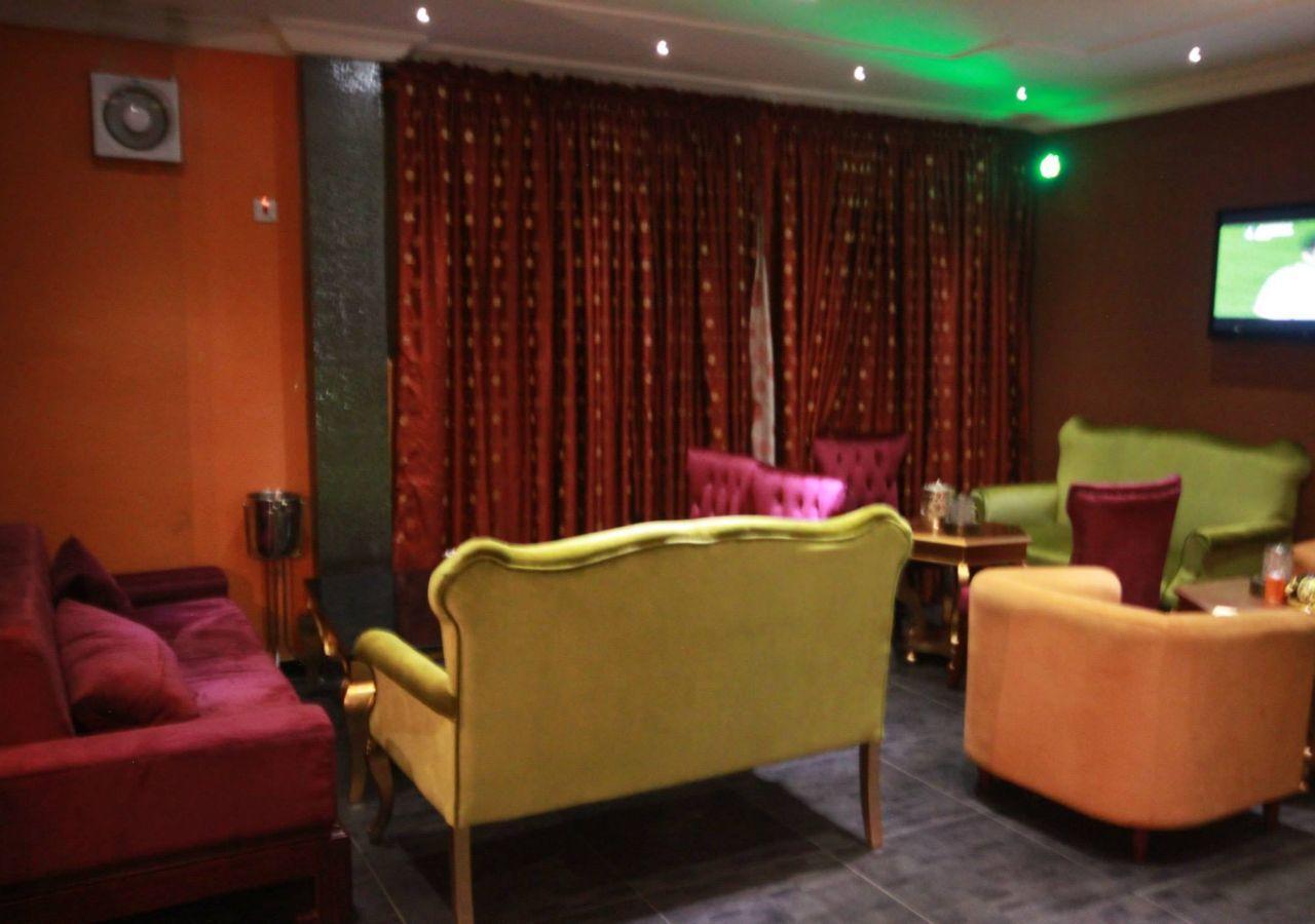 Apollo Hotel Lagos Esterno foto
